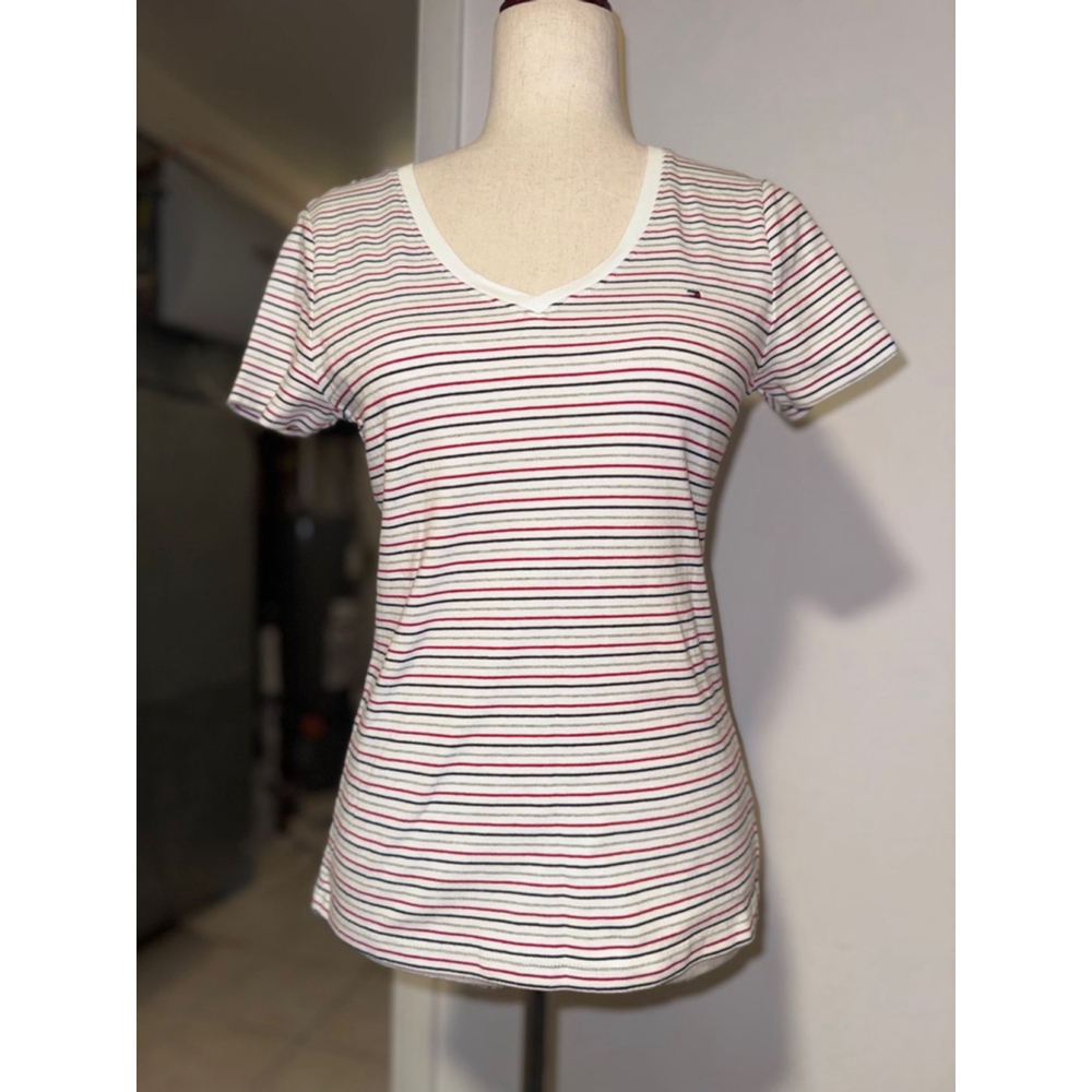 Tommy stripped shirt sz medium short sleeve red black gray logo white trim